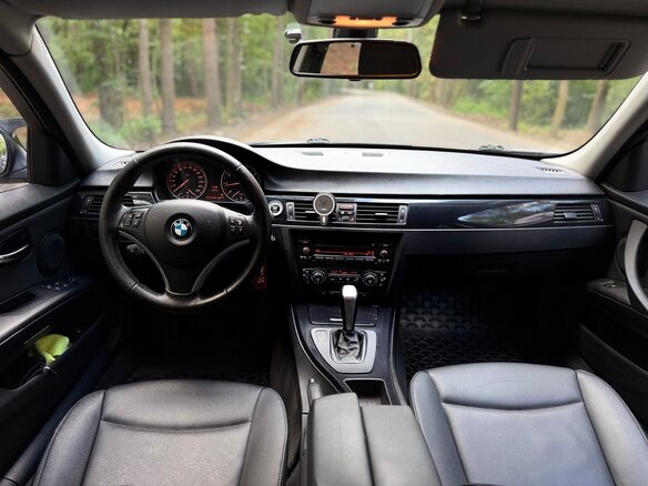 2009 BMW 3 серии 320i V (E90/E91/E92/E93) Рестайлинг, чёрный - вид 15
