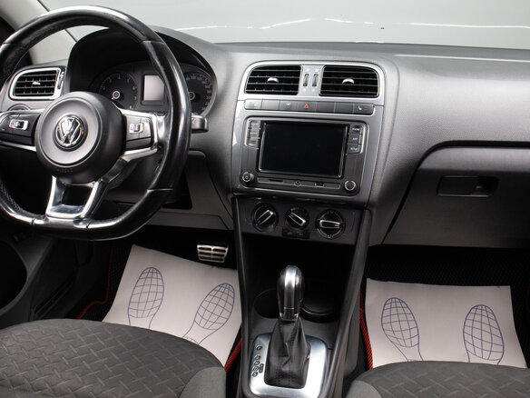 2018 Volkswagen Polo V Рестайлинг, белый - вид 7