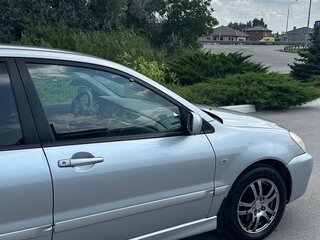 2006 Mitsubishi Lancer IX Рестайлинг, серебристый, 500000 рублей, вид 4