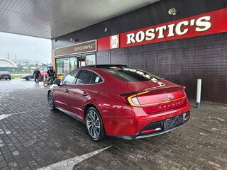 2023 Hyundai Sonata VIII (DN8), красный, 3000000 рублей, вид 4