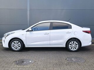 2022 Kia Rio IV Рестайлинг, белый, 1659000 рублей, вид 2