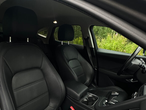 2018 Jaguar E-Pace I, серый, 2790000 рублей - вид 14