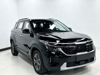 2023 Kia Seltos I Рестайлинг, чёрный, 1600000 рублей, вид 3