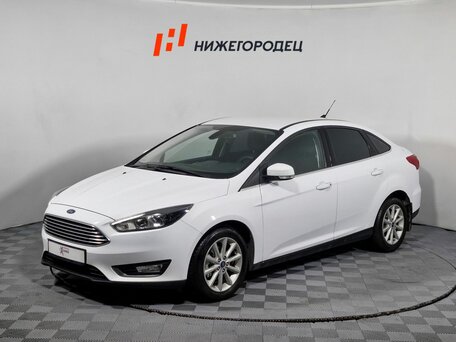 2018 Ford Focus III Рестайлинг, белый, 1089000 рублей, вид 1