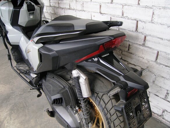 2024 Honda ADV350, серый - вид 5