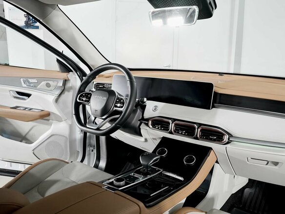 2026 Jetour X70+ I Рестайлинг, белый, 3099000 рублей - вид 8