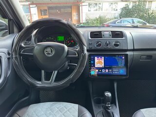 2013 Skoda Fabia II Рестайлинг, серебристый, 695000 рублей, вид 2