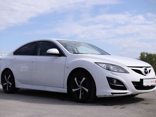2010 Mazda 6 II (GH) Рестайлинг, белый, 670000 рублей, вид 3