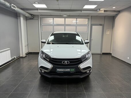 2017 Lada (ВАЗ) XRAY I, белый, 675000 рублей, вид 2