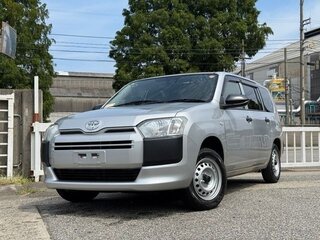 2022 Toyota Probox I Рестайлинг, серебристый, 898911 рублей, вид 3