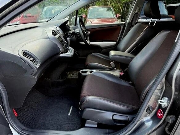 2014 Honda Stream II Рестайлинг, серый, 1299000 рублей - вид 9