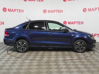 2017 Volkswagen Polo V Рестайлинг, синий, 850000 рублей, вид 4