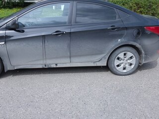 2015 Hyundai Solaris I Рестайлинг, чёрный, 1150000 рублей, вид 4