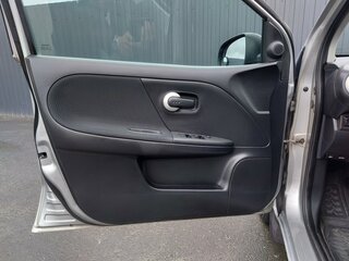 2012 Nissan Note I Рестайлинг, серебристый, 829000 рублей, вид 5