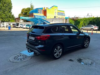 2019 BMW X1 20d xDrive II (F48), чёрный, 3200000 рублей, вид 4