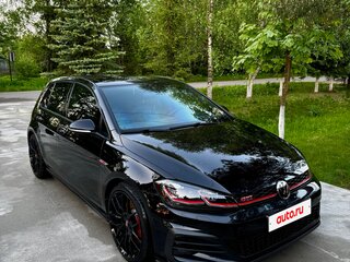 2017 Volkswagen Golf GTI VII Рестайлинг, чёрный, 2050000 рублей, вид 2