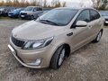2013 Kia Rio 5-speed III, бежевый, 520000 рублей - вид 2