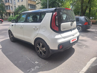 2018 Kia Soul II Рестайлинг, белый, 1750000 рублей, вид 4