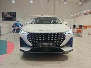 2026 Jetour X70+ I Рестайлинг, белый, 3099000 рублей, вид 2