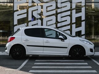 2009 Peugeot 207 I, белый, 499000 рублей, вид 5