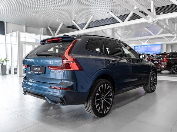 2026 Volvo XC60 II Рестайлинг 2, синий - вид 5