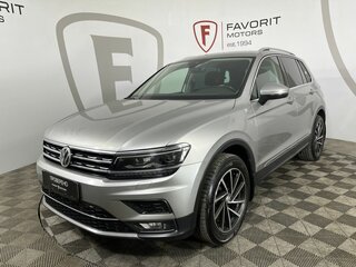 2019 Volkswagen Tiguan II, серебристый, 2299000 рублей, вид 1
