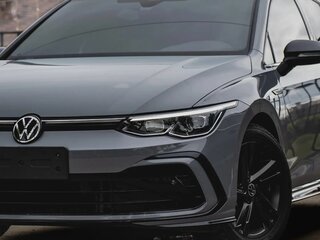 2023 Volkswagen Golf VIII, серый, 1970000 рублей, вид 2