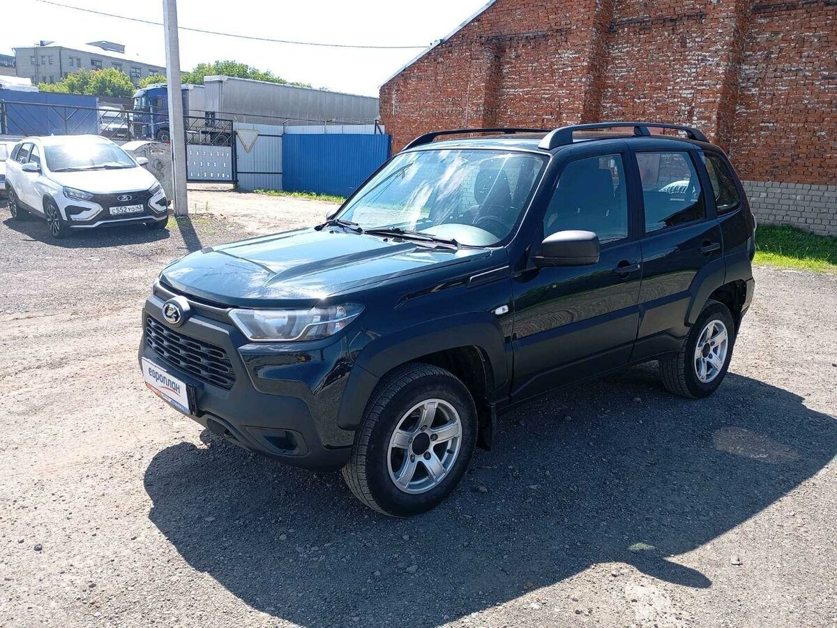 Открыть фотографии: Lada (ВАЗ) Niva Travel I
