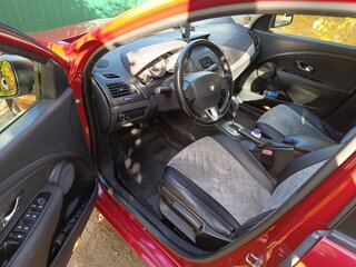 2012 Renault Megane III, красный, 750000 рублей, вид 5