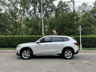 2023 BMW X1 Long 20Li sDrive III (U11/U12), белый, 2521333 рублей, вид 5