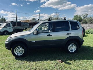 2011 Chevrolet Niva I Рестайлинг, серый, 499000 рублей, вид 5