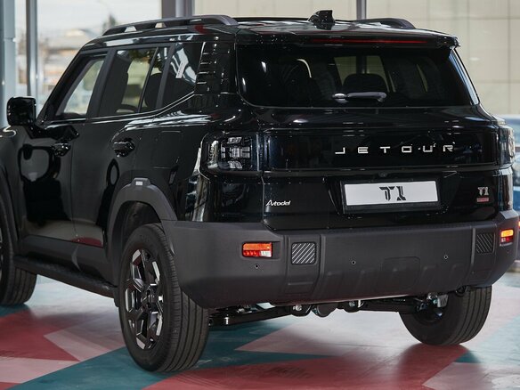 2026 Jetour T1, чёрный, 4199900 рублей - вид 1