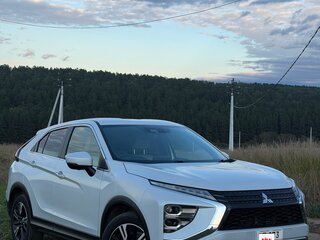 2021 Mitsubishi Eclipse Cross I Рестайлинг, белый, 2250000 рублей, вид 2