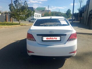 2016 Hyundai Solaris I Рестайлинг, белый, 620000 рублей, вид 3