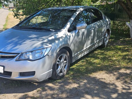2007 Honda Civic VIII, серебристый, 599000 рублей, вид 1
