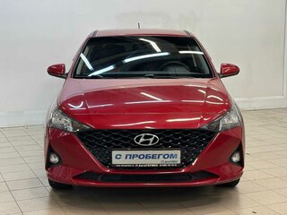 2021 Hyundai Solaris II Рестайлинг, красный, 1595000 рублей, вид 2