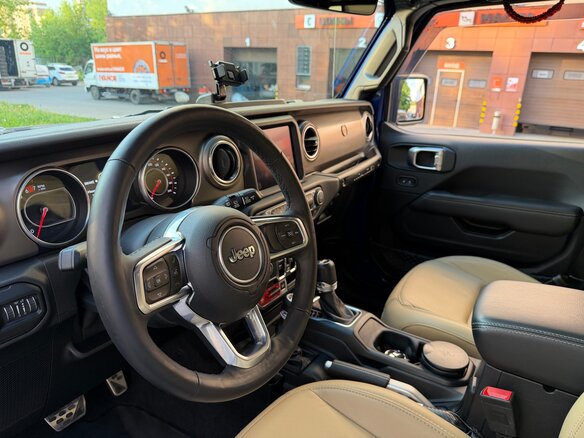 2018 Jeep Wrangler IV (JL), синий - вид 16