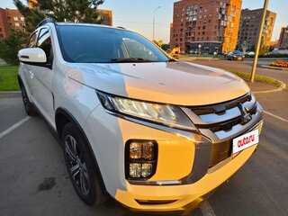 2019 Mitsubishi RVR III Рестайлинг 3, белый, 1799000 рублей, вид 5