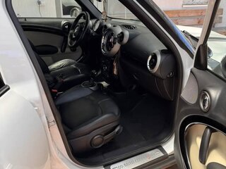 2011 Mini Countryman Cooper S I, белый, 1450000 рублей, вид 5
