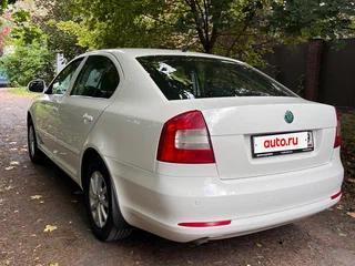 2012 Skoda Octavia II (A5) Рестайлинг, белый, 820000 рублей, вид 5