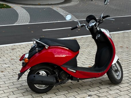 2010 Sym Mio, красный, 73000 рублей, вид 1