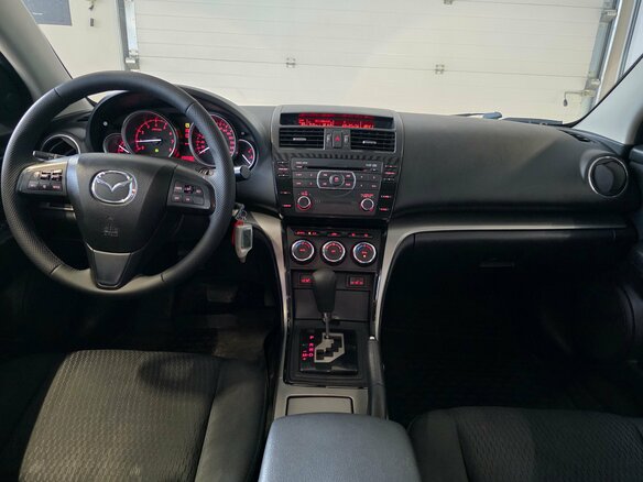 2010 Mazda 6 II (GH) Рестайлинг, серебристый, 930000 рублей - вид 7