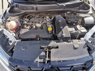 2025 Lada (ВАЗ) Vesta SW Cross I Рестайлинг (NG), белый, 1530000 рублей, вид 5