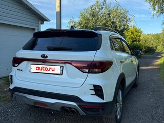 2020 Kia Rio X IV Рестайлинг, белый, 1780000 рублей, вид 3