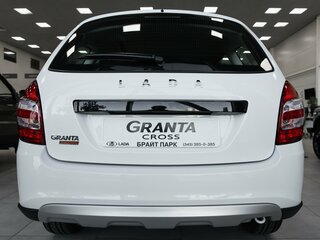 2026 Lada (ВАЗ) Granta Cross I Рестайлинг, белый, 1245000 рублей, вид 4