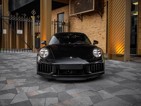 2026 Porsche 911 Turbo S VIII (992) Рестайлинг, чёрный, 38950000 рублей, вид 2