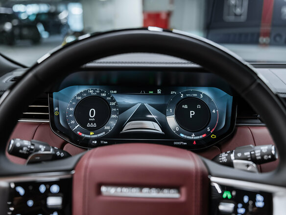 2026 Land Rover Range Rover D350 MHEV Long V, серый - вид 11