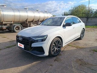 2019 Audi Q8 55 TFSI I (4M), белый, 6200000 рублей, вид 1