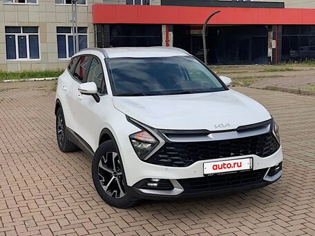 2024 Kia Sportage V, белый, 3100000 рублей, вид 3
