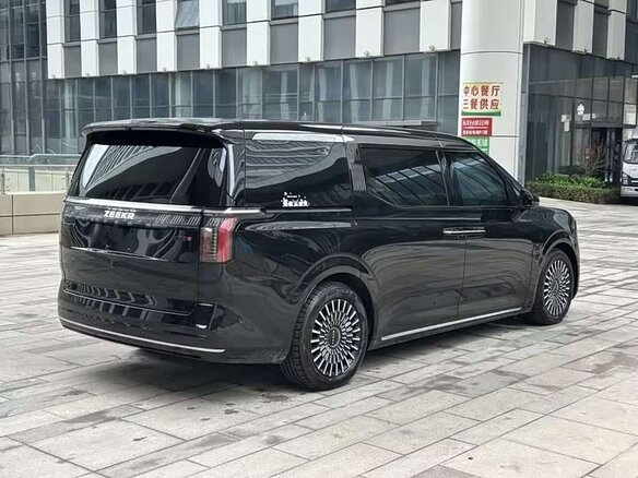 2024 Zeekr 009 108 kWh I Рестайлинг, чёрный - вид 6